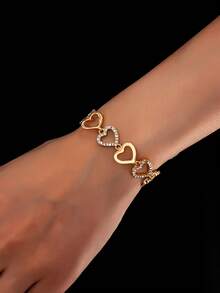 1 pieza Brazalete de aleación elegante y versátil de alta gama con corazón hueco y diseño minimalista, adecuado para uso diario de mujeres
