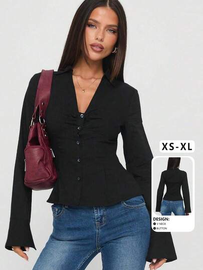 Camisa elegante de moda para oficina con diseño de botones fruncidos en el cuello en V y ajuste ceñido, nueva colección de otoño, atuendos de otoño para mujer, camisas para mujer