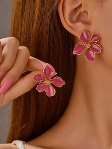 1pair Elegant Flower Retro Design Fashion Statement Earrings For Women,Daily Wear, Party Gifts, Mother's Day Gift