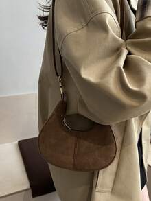 1 pezzo Nuova borsa a mezzaluna in finta pelle scamosciata per autunno/inverno, alla moda, adatta per pendolarismo, amanti delle feste, stile vintage, design di nicchia