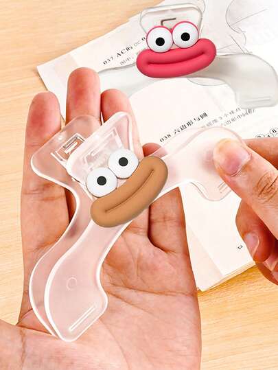1pc Transparent Cartoon Big Mouth Fixed Reading Clip, Portable Fixed Book Anti Flip Clip, Student Storage Material Clip, Food Storage Packaging Clip, Study Supplies, Multi-Functional Thick Roll Holder, Anti-Slip Fixed Book Holder, Cute Desk Accessory, Suitable For Students To Use,Marque Page,Marque Pages Livre