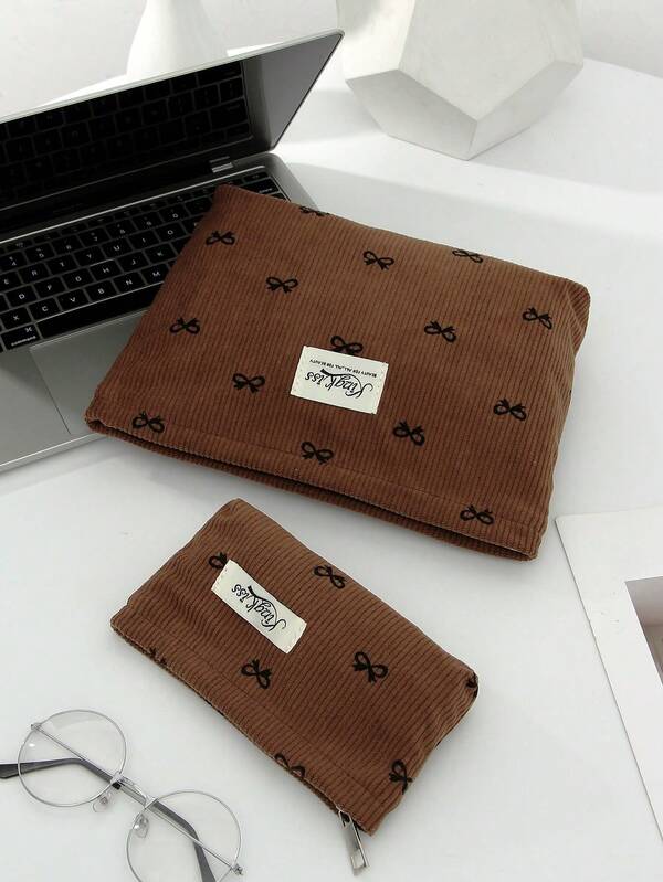 1 PC Brown Corduroy Bow Portable Travel All-Match Small Fresh In Bulk Make Up Bag,Fashionable And Casual Large Capacity Portable Zipper Makeup Bags,Travel Storage Stationery Storage,Vacation Essentials Cosmetic Bags For Headphones,Charger,Lipsticks,Cosmetics,Perfume,Skin Care And Beauty Products,Home Decor,For Mom,Nurses,Students,School Girls,Keys,Holiday Gifts,Christmas Gifts,Pouch,Travel,Gifts For Women,Women's Necessaire,Travel Essential,Pouch,Clutch / Small Handbag,Necessaire,Makeup Organizer,Makeup Organize,Pouch,Brush Holder,Mini Pouch,Large Capacity Pouch