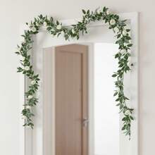 Guirnalda navideña rústica de flores blancas con follaje de tacto realista para decorar el hogar - Verde Oliva - Ver 2