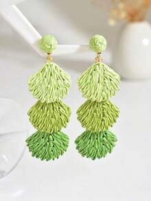 1 Pair Handmade Woven Raffia Shell Tassel Long Earrings, Bohemian Beach Style Geometric Design Earrings, Suitable For Women's Daily, Vacation, Party, Festivals Like Valentine's Day, Wedding Season, Mother's Day, Music Festivals (Handcrafted Raffia Weaving, Shape And Direction Random) - 漸變綠 - 查看 4