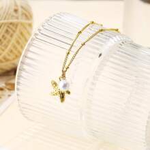 Women Pendant Necklaces