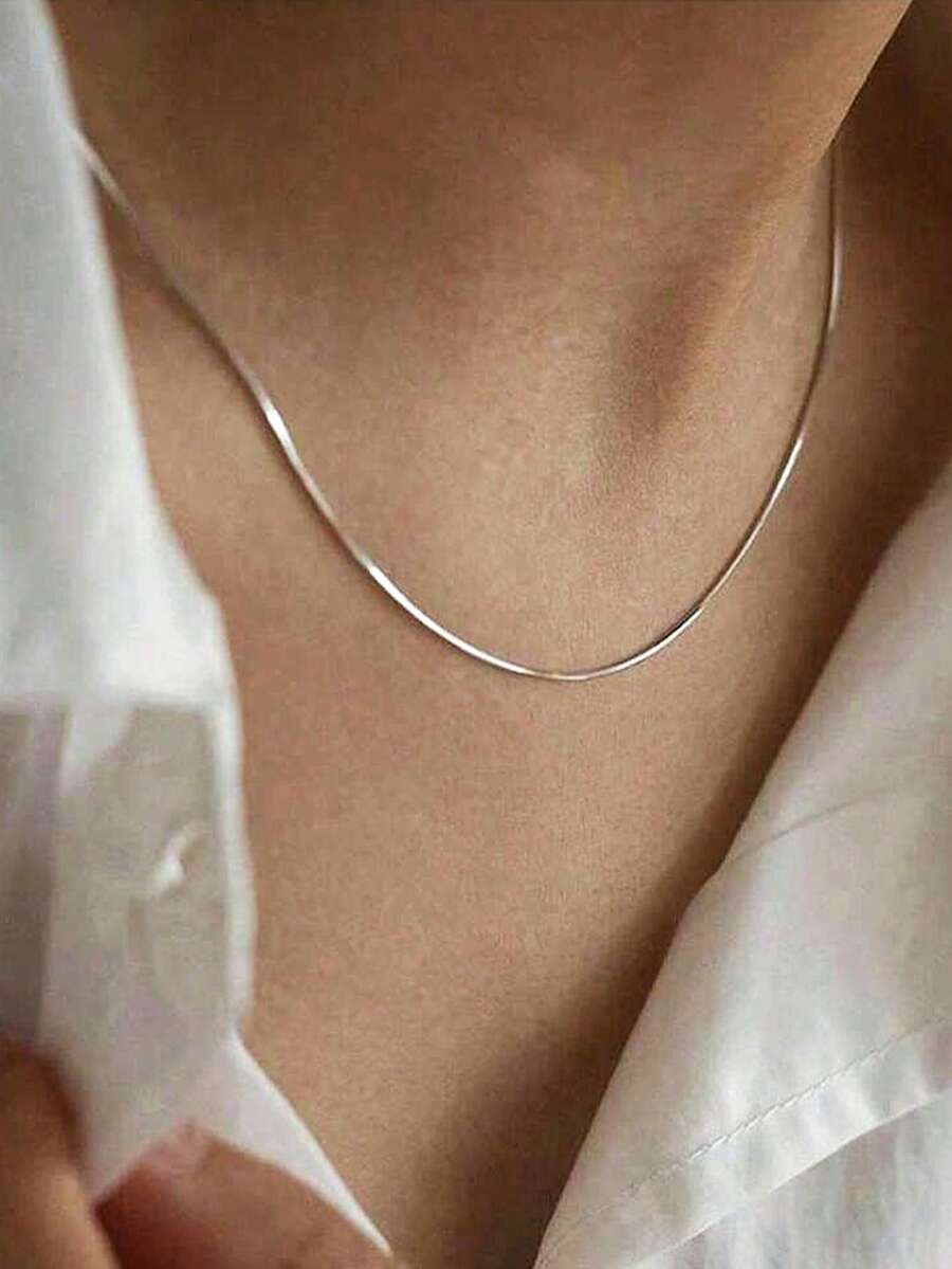 1pc Fashionable Hip-Hop Personalized Stainless Steel Round Snake Chain Necklace, Versatile Silver Round Snake Design Collarbone Chain, All-Match Daily Accessory, Unisex
