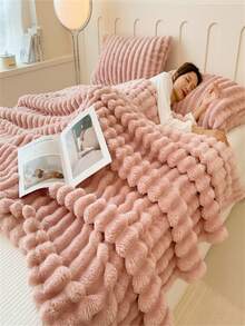 1pc Super Soft Plush Blanket, Wide Striped Faux Fur Design, Suitable For Bedroom Decor, Christmas, Casual Nap, Office Nap, Pink Milk Plush Fleece Throw Blanket