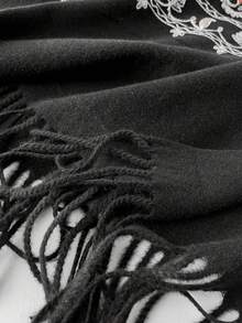 1 件女士秋冬仿羊绒刺绣围巾，厚实保暖流苏刺绣波西米亚风格旅行披肩斗篷 - 黑色 - 查看 4