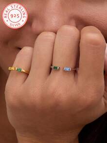 A Bespoke 925 Sterling Silver Birthstone Ring, Featuring A Birthstone Gemstone. This Personalised Ring And Custom Jewellery Piece Makes An Ideal Gift For Friends, Confidantes, Mothers, And Partners. Perfect For Valentine's Day, Mother's Day, Christmas, Anniversaries, Birthdays, And Other Occasions.