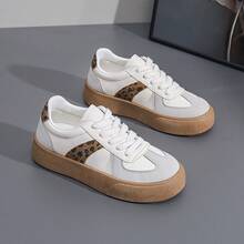 女士新款时尚豹纹厚底运动鞋休闲滑板鞋，平底真皮女鞋，现代时尚百搭轻便舒适滑板鞋 - 黃豹紋 - 查看 11