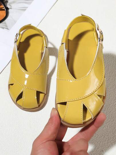 儿童时尚户外凉鞋，夏季方头平底鞋，单带凉鞋，新款女童鞋，时尚沙滩拖鞋