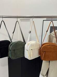 1 件年轻女孩灯芯绒拉链时尚休闲斜挎包，适合日常使用