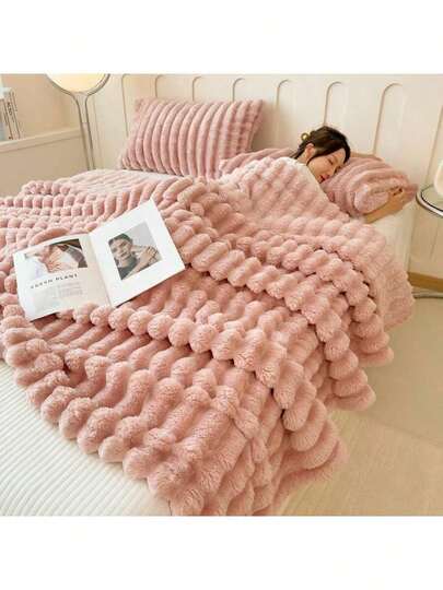 1pc Super Soft Plush Throw Blanket, Shaggy Faux Fur Decorative Blanket For Bedroom, Cozy Flannel Fleece Blanket For Valentine's Day, Christmas, Halloween, Casual Nap, Office Siesta, Home Decor