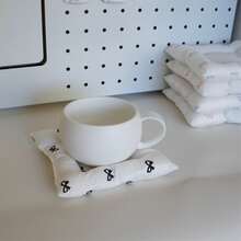 1pc Creative Bowknot Coaster, High-End, Luxury Photography Prop, Decorative Mat, Heat Insulation Mat, Coffee Cup Mat, Holiday Decoration Coaster