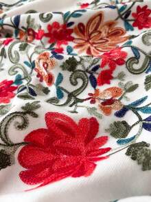 1 件女士秋冬仿羊绒刺绣围巾，厚实保暖流苏刺绣波西米亚风格旅行披肩斗篷 - 白色 - 查看 3