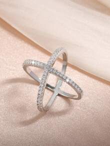 rakol 2 Stücke einfacher Silber-farbener Kubikzirkonia-verzierter Frauen-Ringe Set