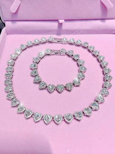 1 pieza/2 piezas/1 set Conjunto de joyería con cadena de corazón de rhinestone, collar y pulsera brillantes, regalo romántico para mujeres, collares de plata para mujeres, novia y amante, accesorios para mujeres, Día de San Valentín, Carnaval (la cantidad de corazones puede variar en ±1-2 piezas)