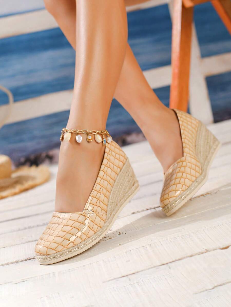 2025 New Plaid Sexy High Heels, Fashionable Hollow-Out Stone Texture Patent Leather Vacation Shoes - Apricot - View 1