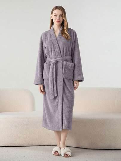 Thickened Flannel Couple Robes, New Winter Warm Pajamas, Robes For Men And Women, Coral Fleece Bathrobes, Home Dressing Gowns, Autumn And Winter Casual Home Clothes, Solid Color, Regular Version, Couple Outfits, Couple Bathrobes, Winter Home Clothes, Hooded Bathrobes, Soft Texture