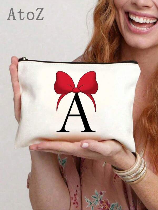 حقيبة تخزين مستحضرات التجميل بسحاب ذات سعة كبيرة متعددة الاستخدامات، حقيبة أدوات التجميل مع شعار الحرف الأبجدي وفيونكة، حقيبة قرطاسية للطلاب قابلة للتخصيص
