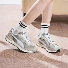 Puma 男鞋女鞋 情侶款情侶鞋情侶跑步鞋R78系列休閒鞋輕便舒適運動鞋 - 煙灰色-白-沉灰色 - 查看 10