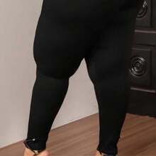 Calça Legging Plus Size Canelada Confortável e Moderna Casual e Elegante Academia Básica e Versátil - Preto - Visão 6