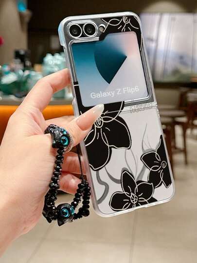 Fashionable Minimalist Matte PC Material Foldable Phone Case With Black Floral Elements, Matching Color Bracelet, Effectively Protects Phone And Prevents Falling: Compatible With Samsung Galaxy Zflip 3/Zflip 4/Zflip 5/Zflip 6/Zflip 7, Find N3 Flip, Razr 50 Ultra, Razr 60 Ultra, Razr 60, Razr 50, MIX Flip, Galaxy Z Flip7 FE
