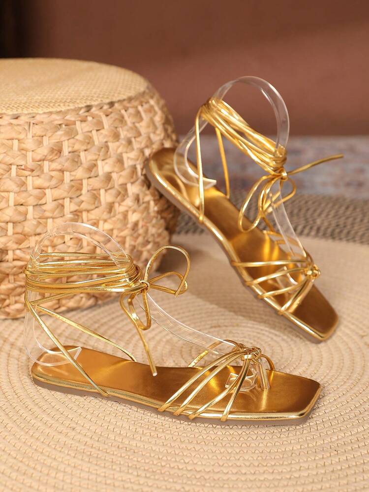 1 Pair Women's Fashionable Criss-Cross Strap Flat Sandals, Minimalist Casual Style For Home, Vacation, Party, Featuring Roman-Style Flat Design And Metallic Gold Straps