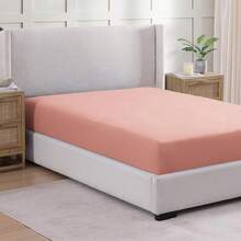 Fitted Sheet Double, White - Pre-Washed, Deep Pocket 14 Inch (35 Cm) - Easy Care - Soft Brushed Microfibre Fabric - Shrinkage And Fade Resistant - Bottom Sheet