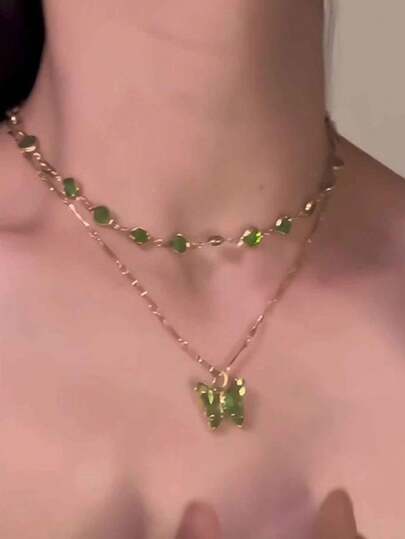 2pcs Minimalist Design Butterfly Decor Double-Layer Necklace, Green Color, Versatile Choker Necklace Gift For Women, Suitable For Formal Events