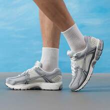 Nike 男士 ZOOM VOMERO 5 复古休闲低帮运动鞋，2026 新款 IM2219-121 - 白銀灰 - 查看 3