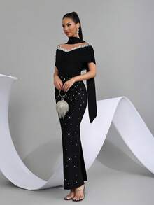 Đầm maxi nữ cao cấp thủ công đính cườm, cổ thuyền, xếp ly, kiểu dáng thanh lịch, mới về, phù hợp cho khách dự đám cưới, kỳ nghỉ, tiệc sinh nhật, các dịp trang trọng, lễ hội, lễ Phục sinh. - màu đen - Xem 5