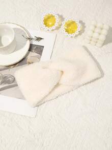 1pc Autumn/Winter Faux Fur Headband, Fashionable Minimalist Criss-Cross Hair Accessory For Women Elegant Scarf Warm Hair Bands Women Bandanas