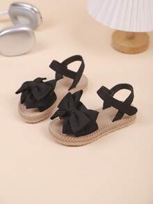 Giày sandal đế bằng dễ thương thời trang mùa hè mới cho bé gái, thiết kế nơ cài móc, thích hợp cho mùa hè. - màu đen - Xem 4