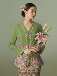 Nyonya Kebaya, Women's Kebaya, Elegant & Stylish Embroidered Long Sleeve Blouse, Jacket, Green Top - Green - View 1