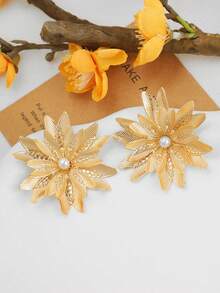 1 Pair Luxury Fashion Floral Design Earrings For Women, Suitable For Parties, Gatherings, Gifts, And Daily Wear - Gold - View 4