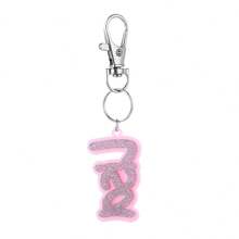 1PC Personalized Letter Keychain, Customizable Acrylic Keychain, Multiple Color Options, Vibrant Double Layer Design, Double Layer Oval Custom Name Keyring, Women's Decorative Keychain With Clasp, Stylish, Vintage, Suitable For Backpacks, Suitcases, Water Bottles, Tags, Gift Packages, A Uniquely Charming Gift, Gift For Her, Gift For Him, Gift For Family, Anniversary Gifts For Friends, Back To School, Christmas, Halloween Gifts