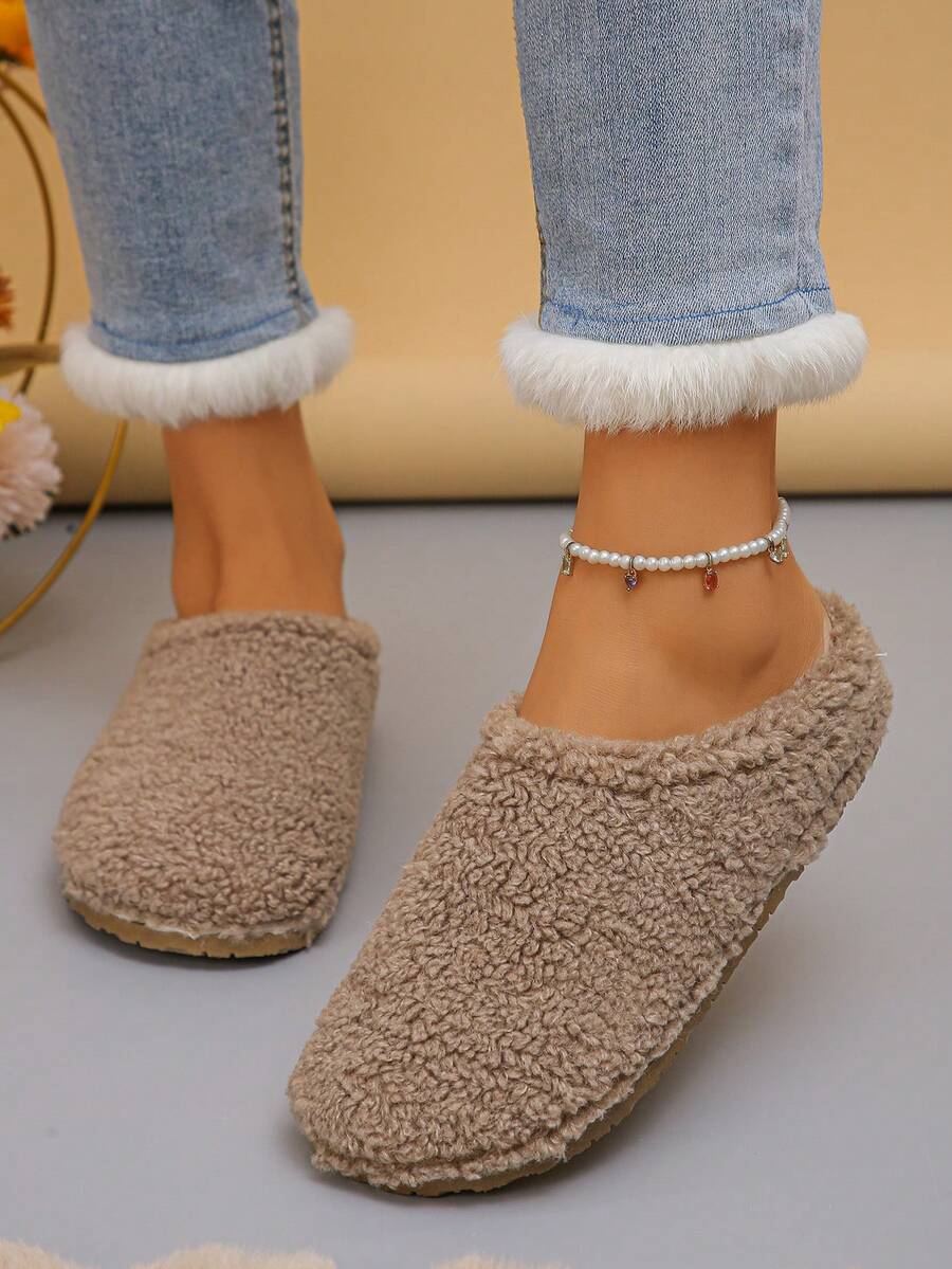 女士加大码（36-43码）休闲拖鞋，纯色柔软绒毛内衬平底套脚家居鞋，冬季保暖室内拖鞋 - 淺棕色羊羔絨 - 查看 1