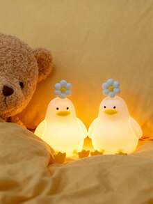 1pc Cute Duck Shape Sensor Night Light, USB Rechargeable LED Silicone Tap Light, 3 Brightness Levels Adjustable Bedroom Charging Lamp - Multicolor - View 5