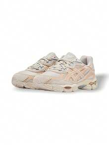 Asics Gel-NYC 女款跑步鞋，轻盈缓震，透气吸震，防滑透气网眼鞋面，饰有品牌标志，轻便弹力，适合跑步、健身、日常通勤和训练，灰色，货号 1203A739-250 - 淺褐色 - 查看 1