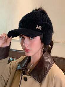 1pc Women's Solid Color Knitted Beanie Hat With Letter Design, Thermal Lined, Suitable For Outdoor Activities, Casual Wear