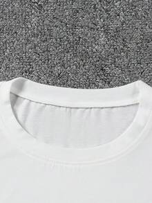 Camiseta de Manga Corta con Elementos Impresos de Navidad para Mujeres, Estilo Familiar de Primavera y Otoño, Escena de Salida Familiar en Fiesta de Navidad - Blanco - Ver 6