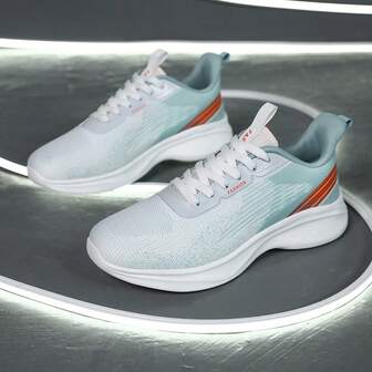 男士舒适透气平底运动鞋