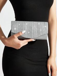 REMANLAND Sac à main plissé argenté brillant et élégant pour femme, sac de soirée léger et à la mode, sac de soirée à rabat magnifique et raffiné, assorti aux robes de soirée, sac quotidien pour femme, idéal pour les rendez-vous, le shopping, les voyages, les banquets, les soirées, les banquets, les sacs à chaîne, les sacs à bandoulière et les portefeuilles.