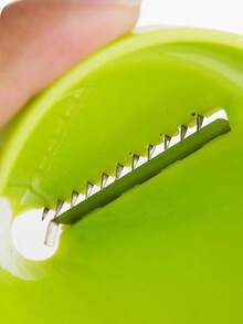 1 مبشرة يدوية متعددة الوظائف لتقطيع الخضروات والفواكه إلى شرائح حلزونية، 1 مجموعة أدوات قطف الخضروات، مبشرة بطاطس وجزر دوارة، أداة مطبخ للسيارات الترفيهية