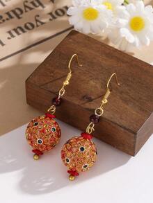 FANYINAN Brincos femininos esféricos e elegantes, vazados em esmalte vermelho e dourado, de inspiração chinesa, onde o artesanato tradicional encontra o design contemporâneo, iluminando o charme oriental.