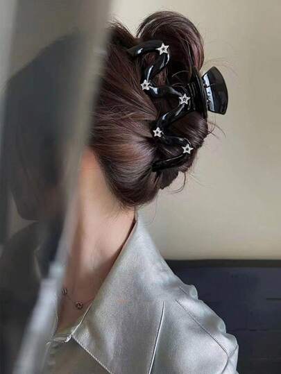 Sparkling Star Galaxy M-Shaped Wave Black Extra Large Claw Hair Clip, A Simple And Versatile Accessory For Autumn And Winter. Suitable For Wearing At Parties, Nightclubs, Gatherings, Dates, And Various Occasions, The Sparkling Stars Are Destined To Make You Stand Out In The Crowd. It Is Also An Ideal Gift Choice For Female Friends And A Must-Have Fashion Item For The Autumn And Winter Seasons. Claw Clips Winter Hair Clawhair Bows
