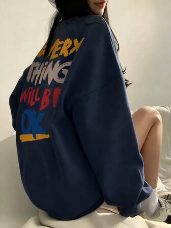 女士简约休闲宽松舒适字母印花卫衣，适合学生、日常穿着、通勤、返校、圣诞节、新年等场合，圆领长袖，秋冬季款
