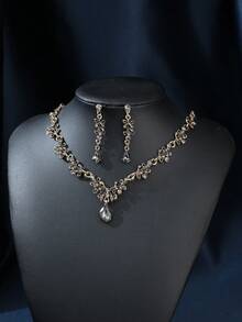 4 pezzi Set di collana e orecchini con corona di strass elegante e lussuoso, accessori per abito da sposa e acconciatura da regina - nero - Visualizzare 12