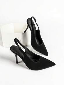 Wiosna/Lato 2025 Nowe buty na obcasie ze szpiczastym noskiem, uniwersalne sandały na cienkim obcasie w stylu francuskim z zakrytymi palcami, dojazdy do pracy i modne